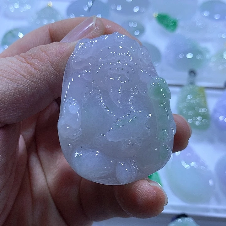 翡翠未镶嵌颈饰天然翡翠A货吊坠