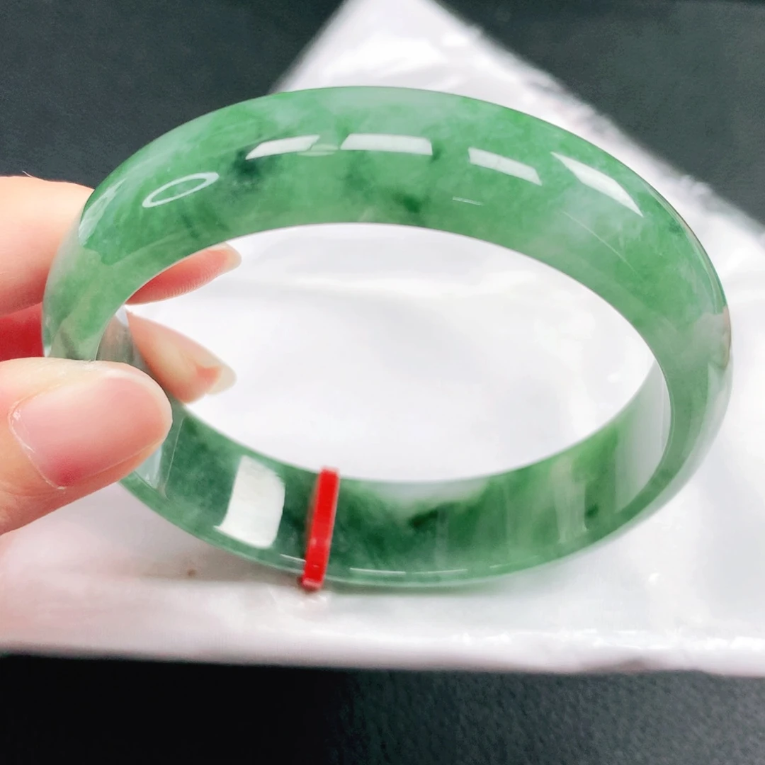 翡翠未镶嵌手镯59圈