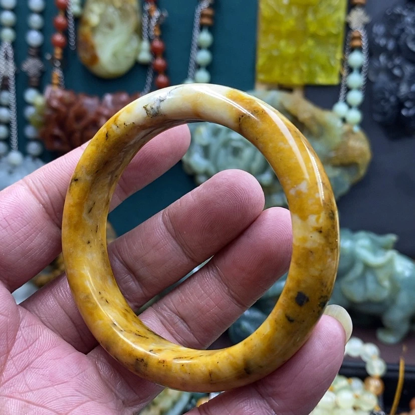 【闪购商品】未镶嵌岫玉手镯56