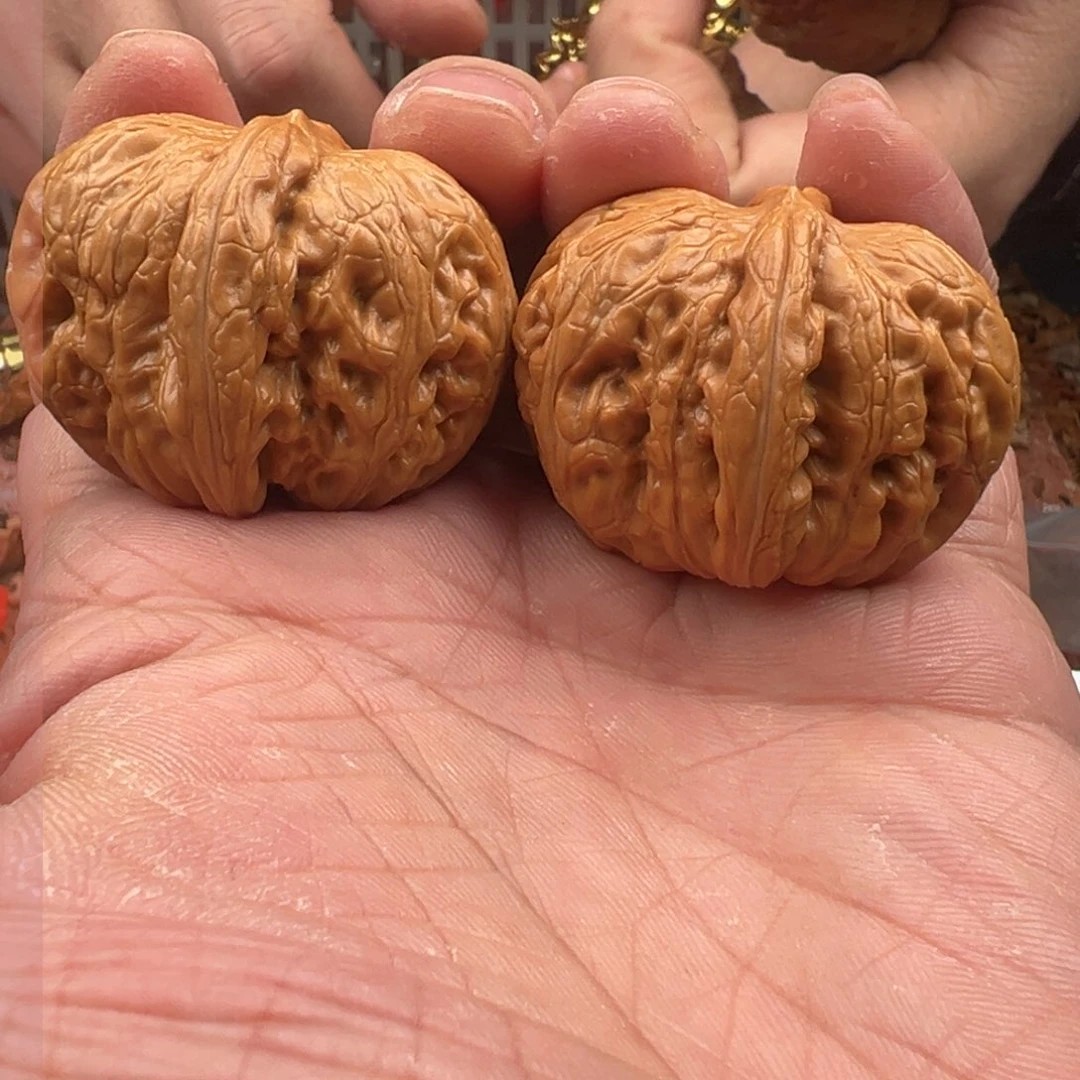 文玩核桃把件42尺寸元宝