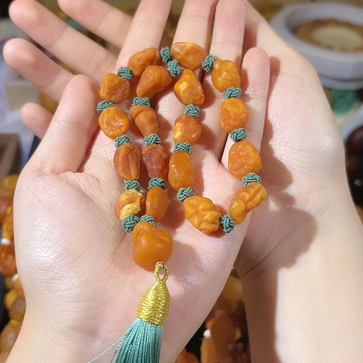 琥珀未镶嵌手链蜜蜡