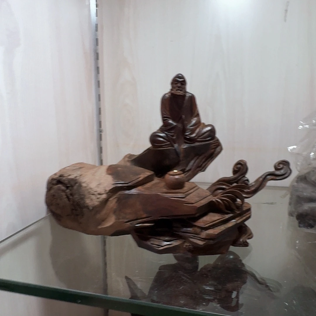 交趾黄檀（大红酸枝）