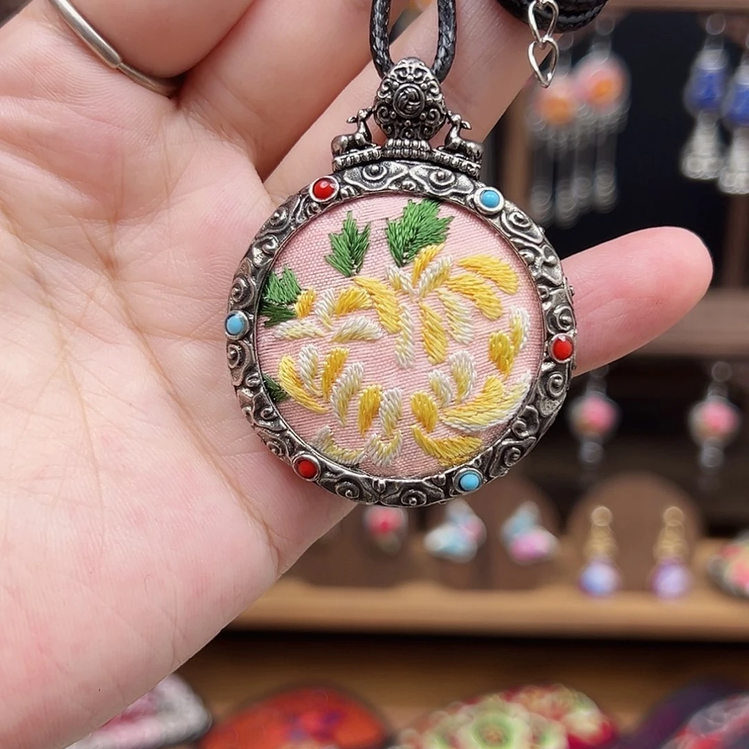 刺绣手工刺绣工艺品