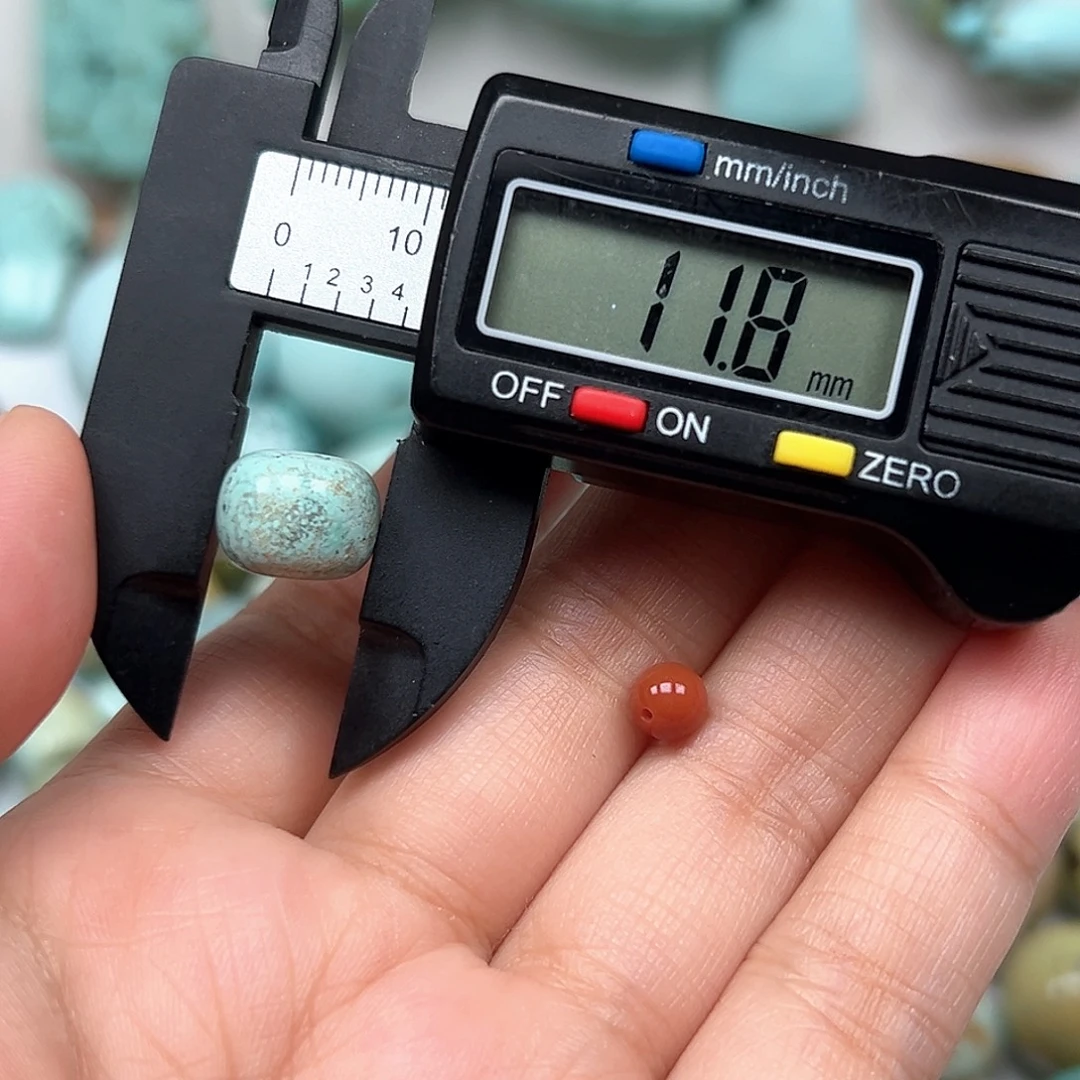 南红玛瑙未镶嵌珠宝奇石