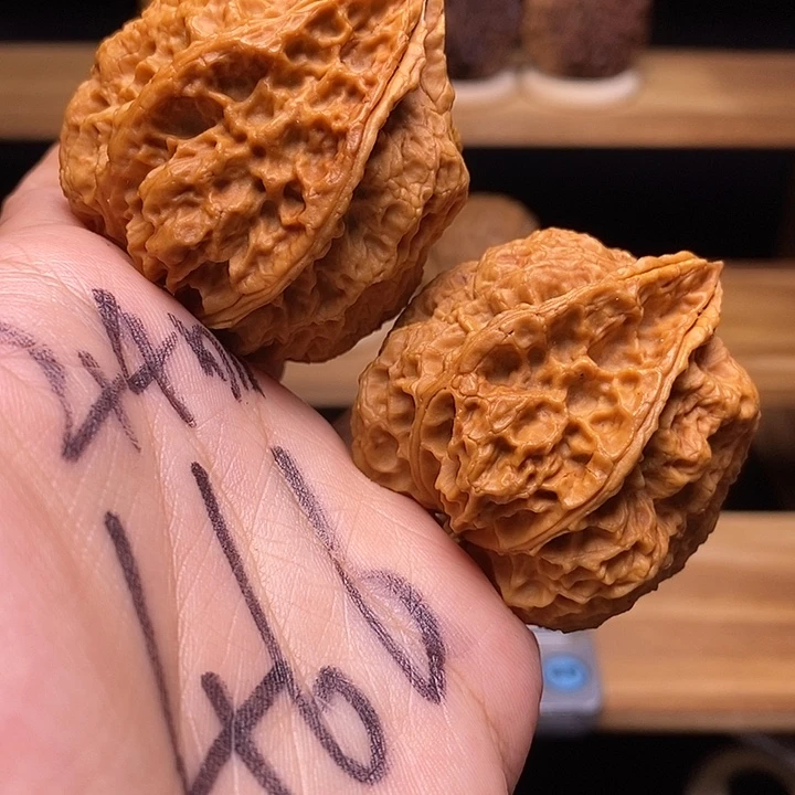吊坠文玩核桃鬼脸蟾王佛肚44