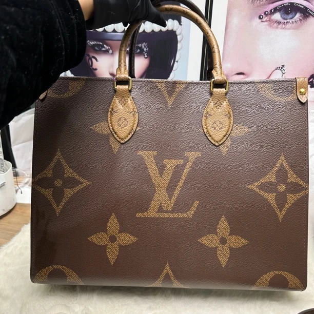 95新 LouisVuitton/路易威登 中号老花on the go
