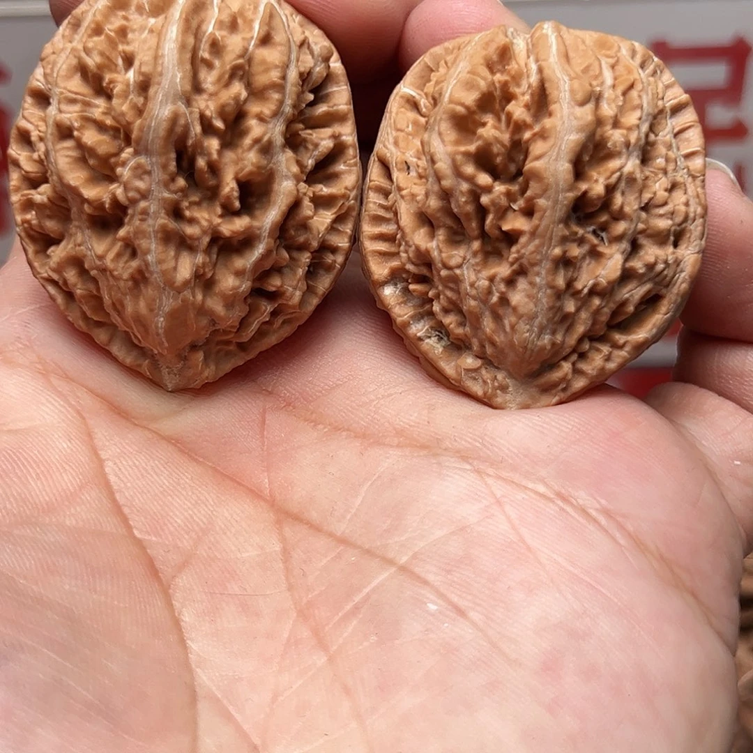 吊坠文玩核桃刺花窝头