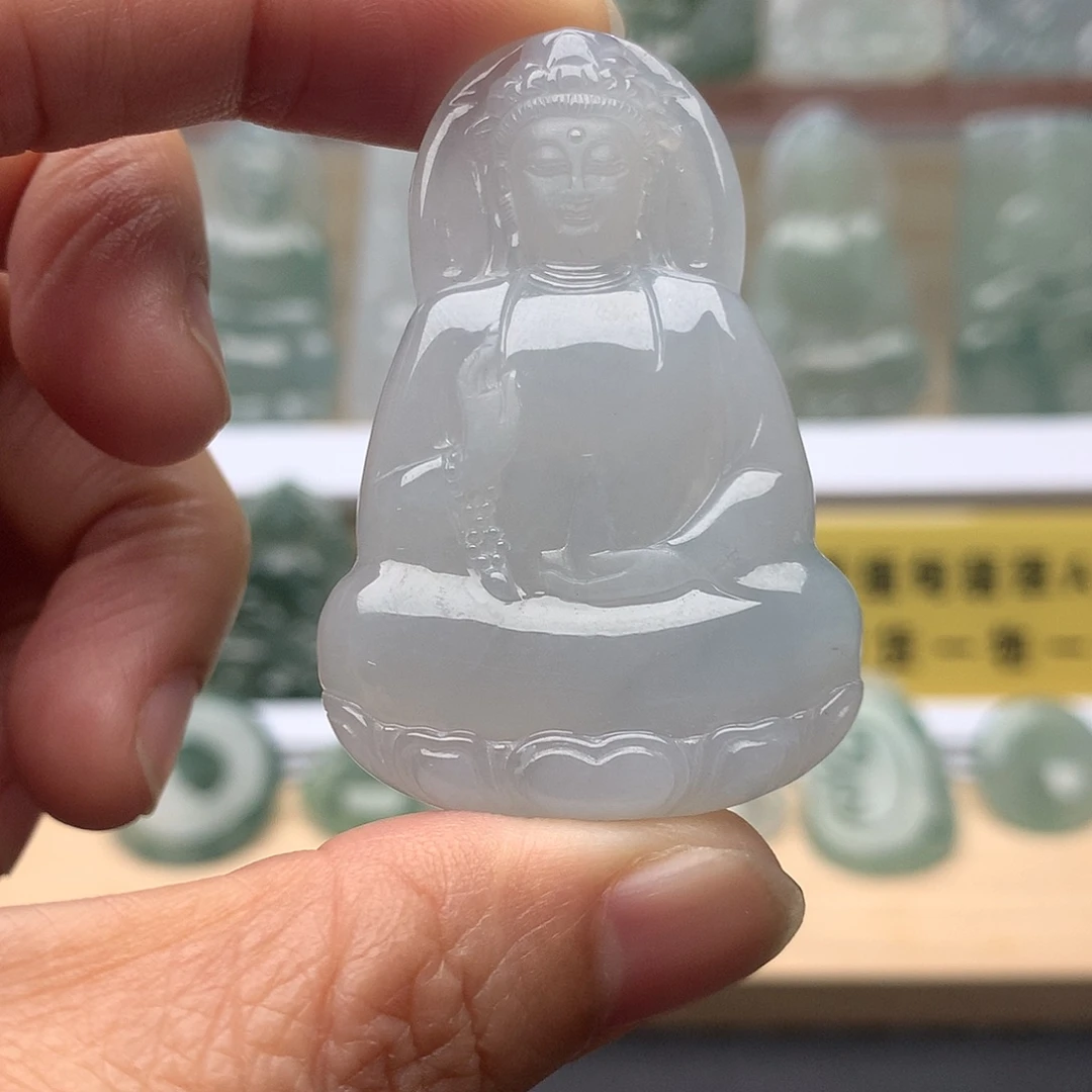 翡翠未镶嵌颈饰素衣