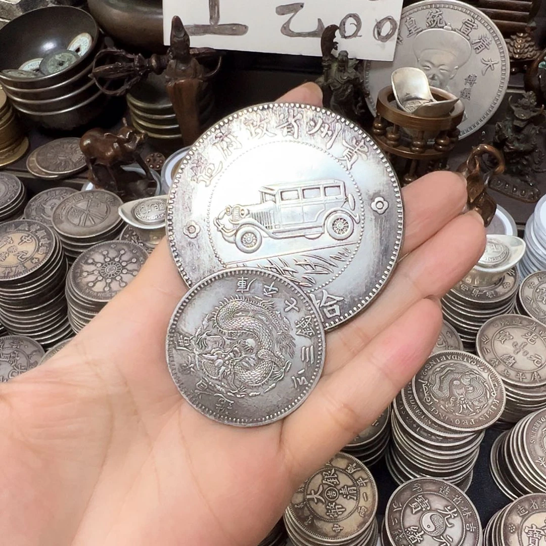 金属复古风格摆件