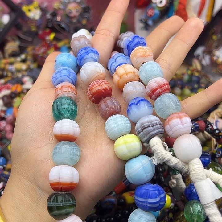 颈饰玻璃尼泊尔琉璃