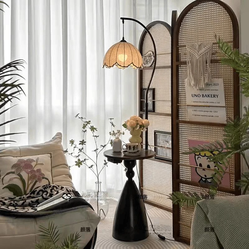 侘寂风落地灯客厅沙发旁卧室床头灯创意带茶几中古氛围灯立式台灯