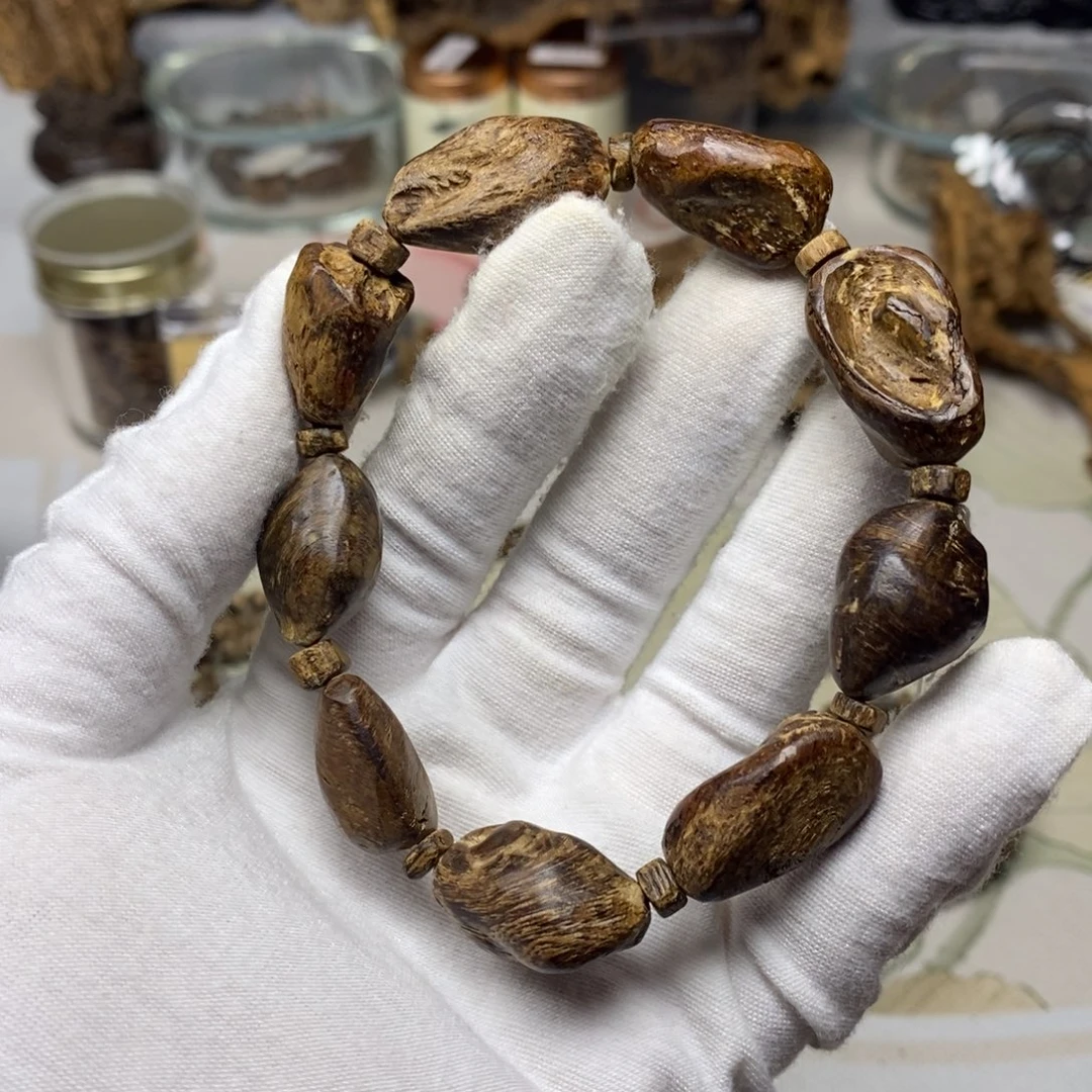沉香手串达拉干瘤疤沉水 23克