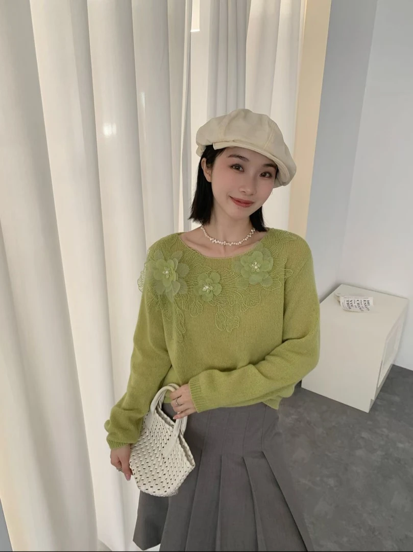 高级感立体蕾丝花朵装饰羊毛针织衫女秋季慵懒风别致上衣5622