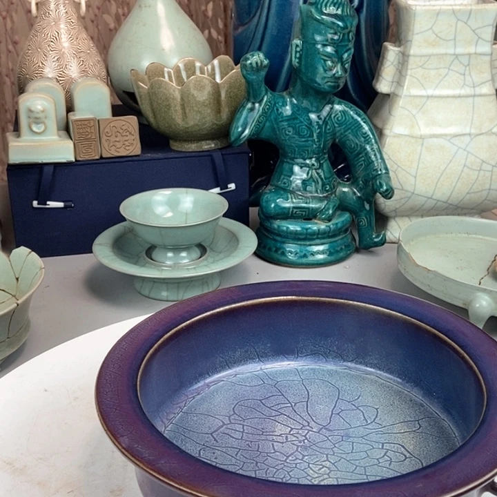 古***流钧瓷四耳洗一件漏米