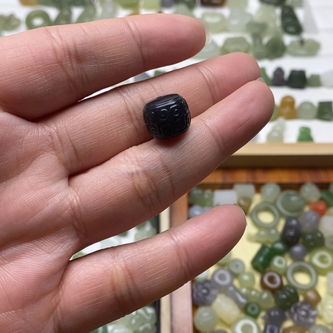 和田玉未镶嵌颈饰和田玉小配件