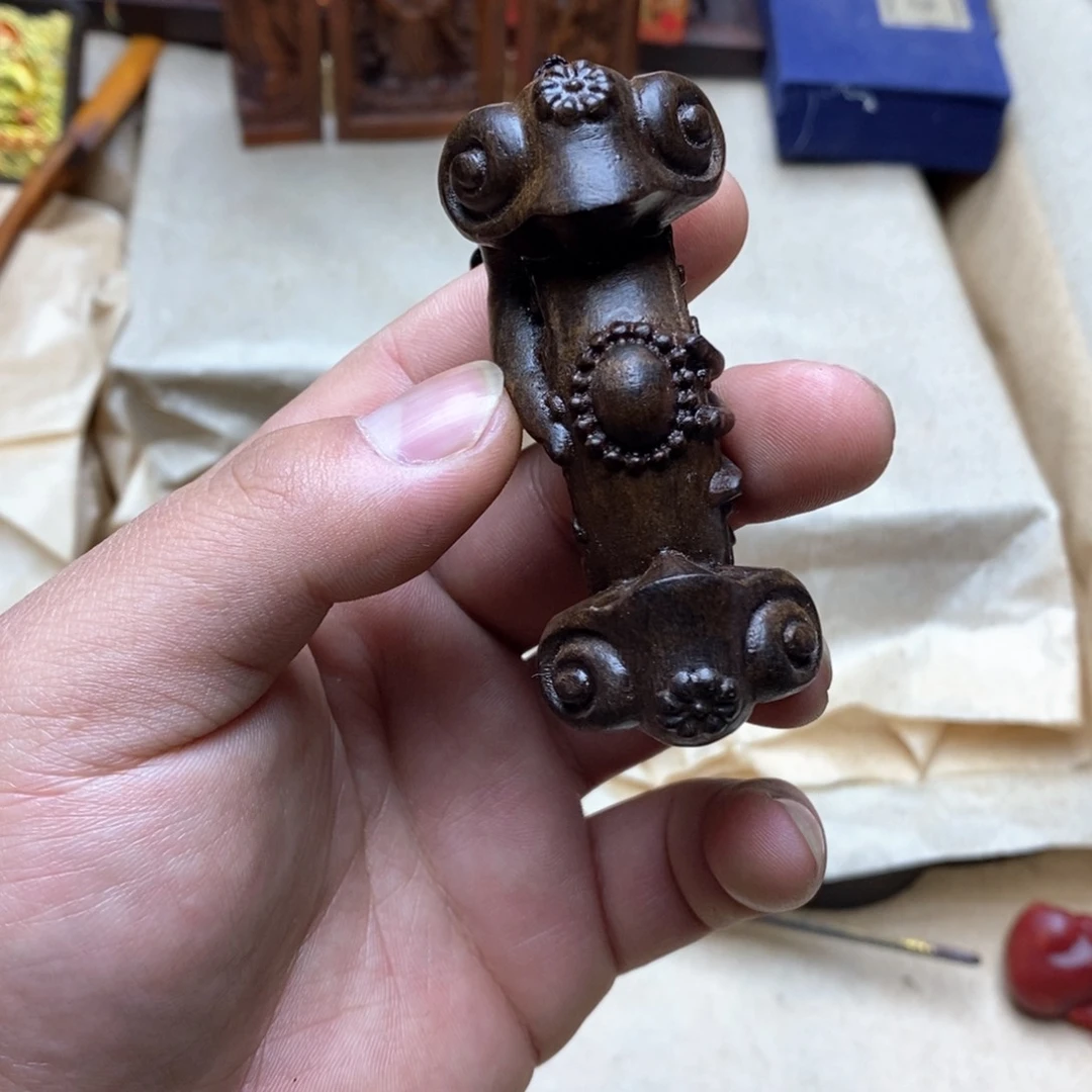 大叶紫檀（黑酸枝木类）