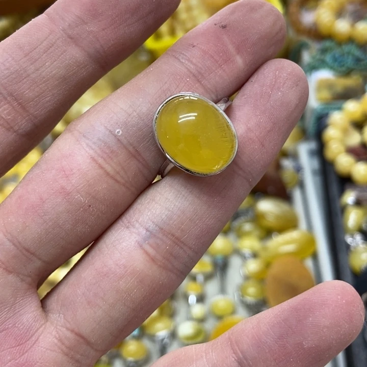 银S925镶嵌蜜蜡裸石戒指