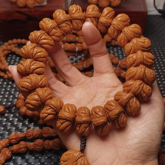 桃核手串龙纹桃核