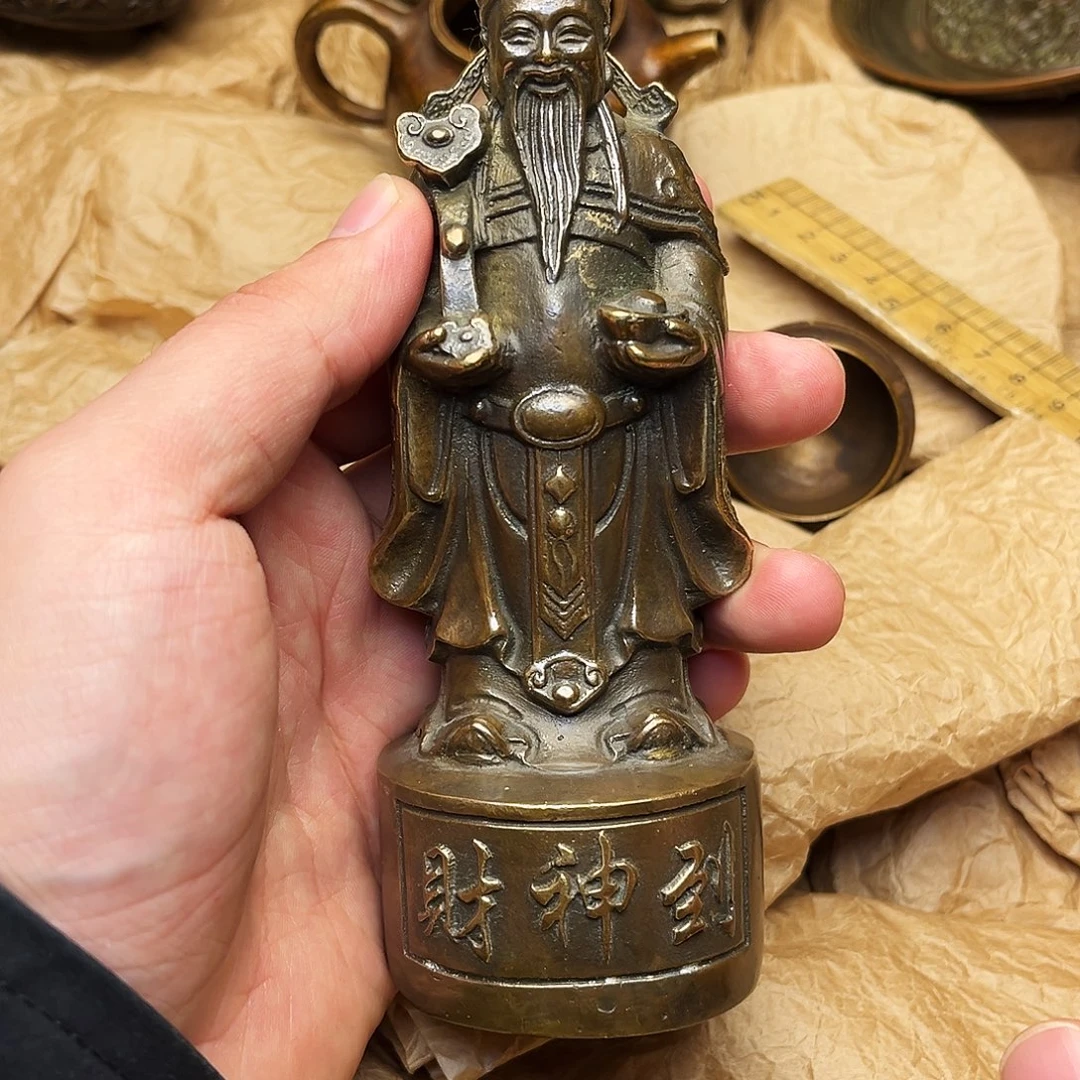 精美铜器批发档口