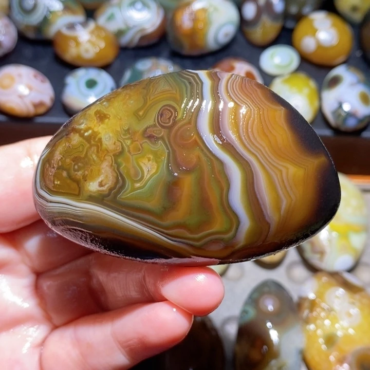 未镶嵌玛瑙/玉髓珠宝半成品77