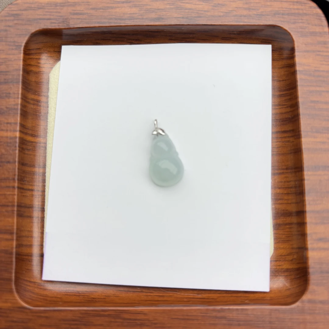 天然缅甸翡翠葫芦