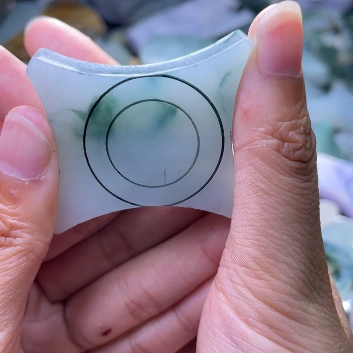 未镶嵌定制翡翠精**岩翡翠定制