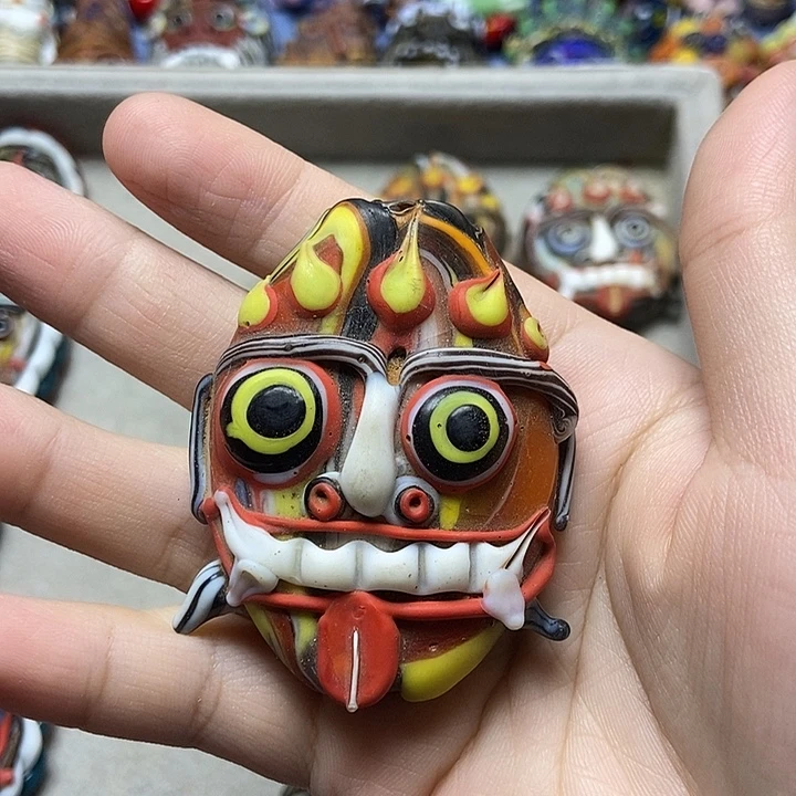 颈饰琉璃大巴龙一个40