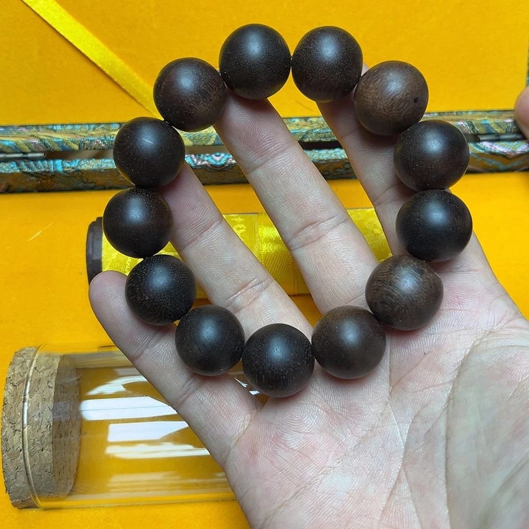 大叶紫檀（黑酸枝木类）