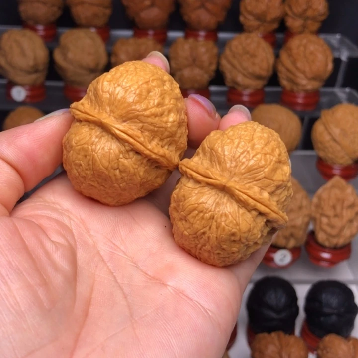 小***笔文玩核桃把件009大元宝