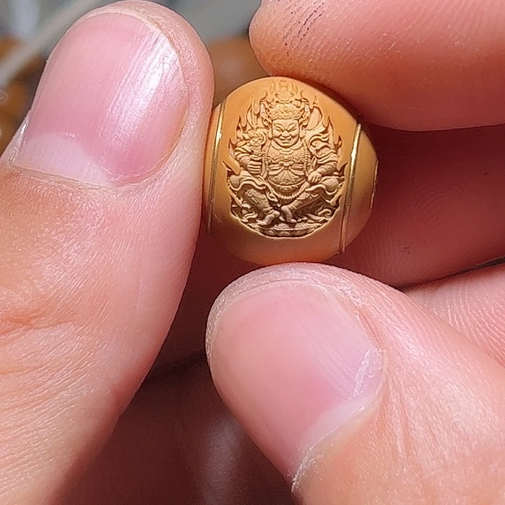 不***菜猴头核桃吊坠黄财神太极
