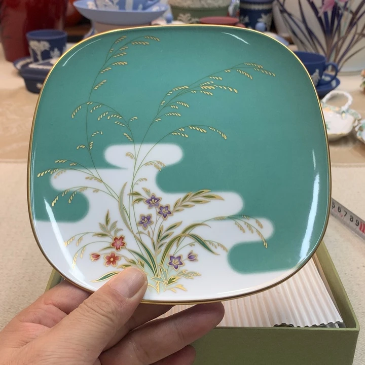 瓷片哈哈哈哈哈哈