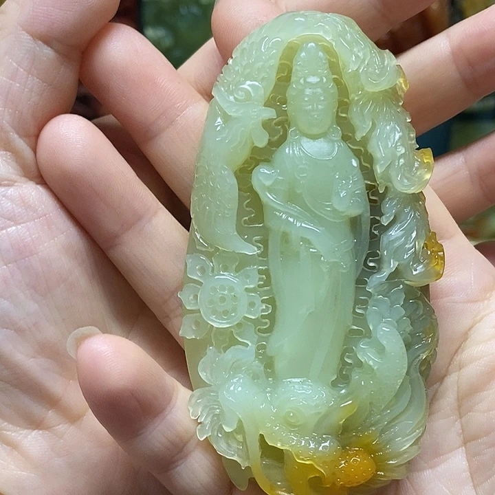 东***作未镶嵌岫玉吊坠(赠链)