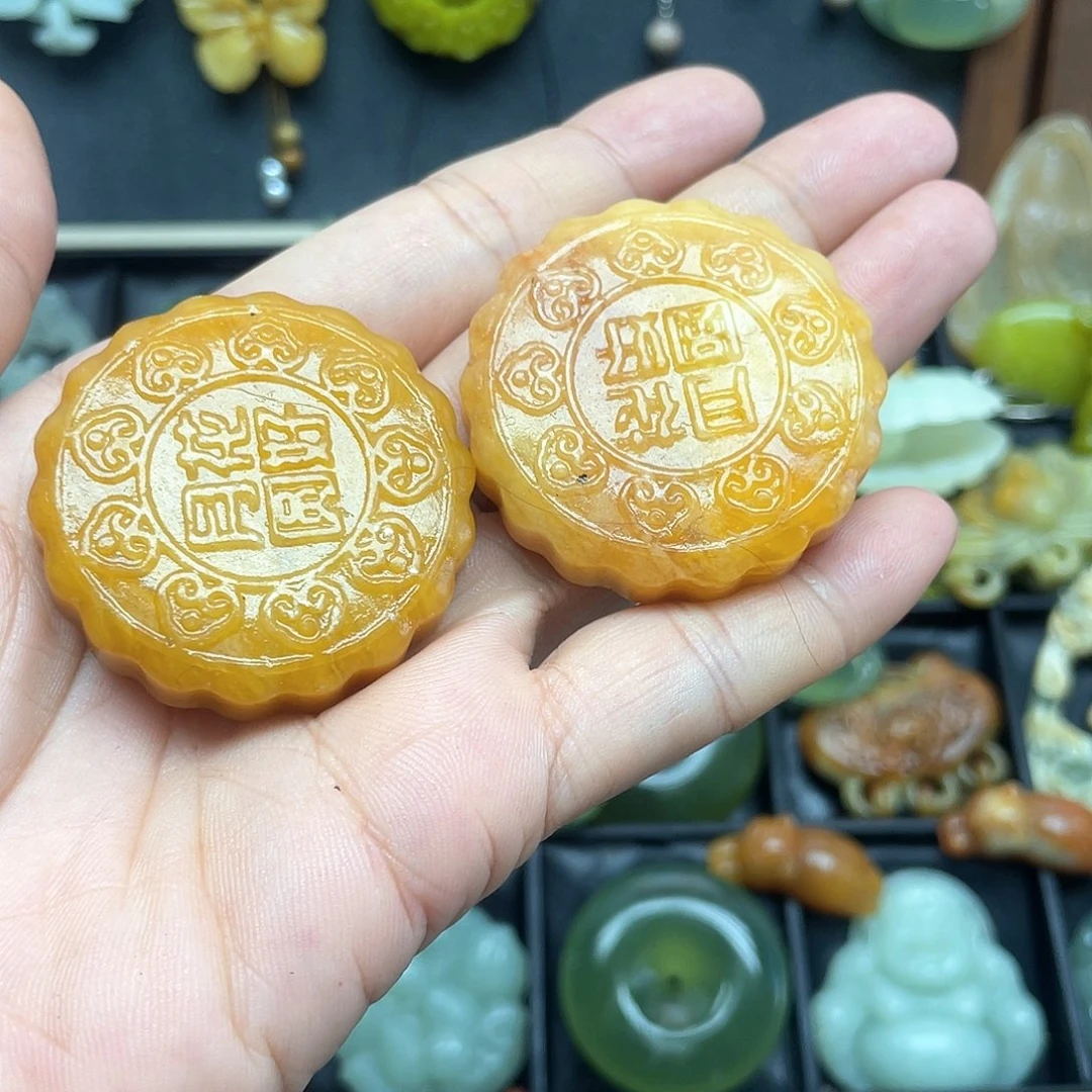 未镶嵌蛇纹石玉颈饰