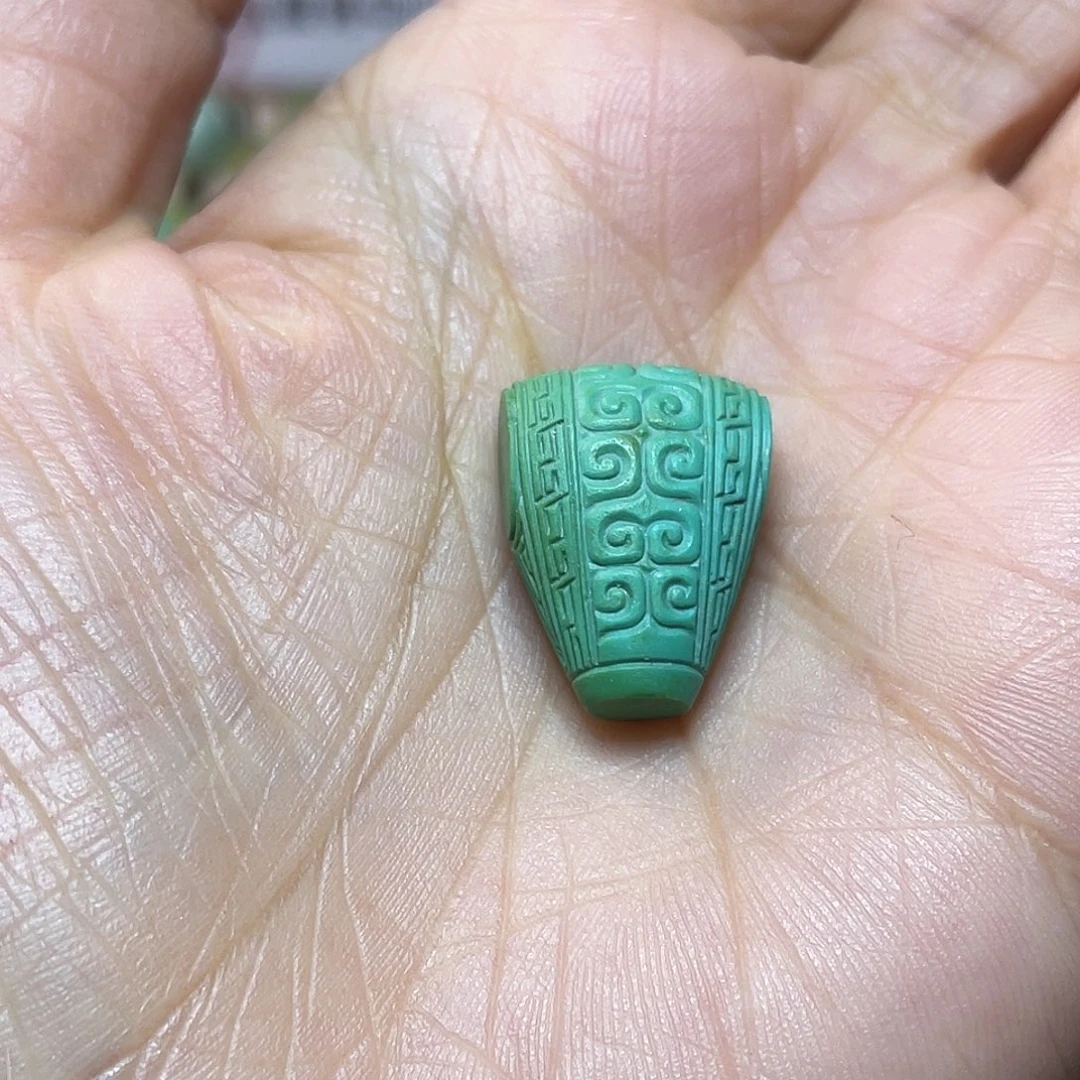 绿松石未镶嵌配饰