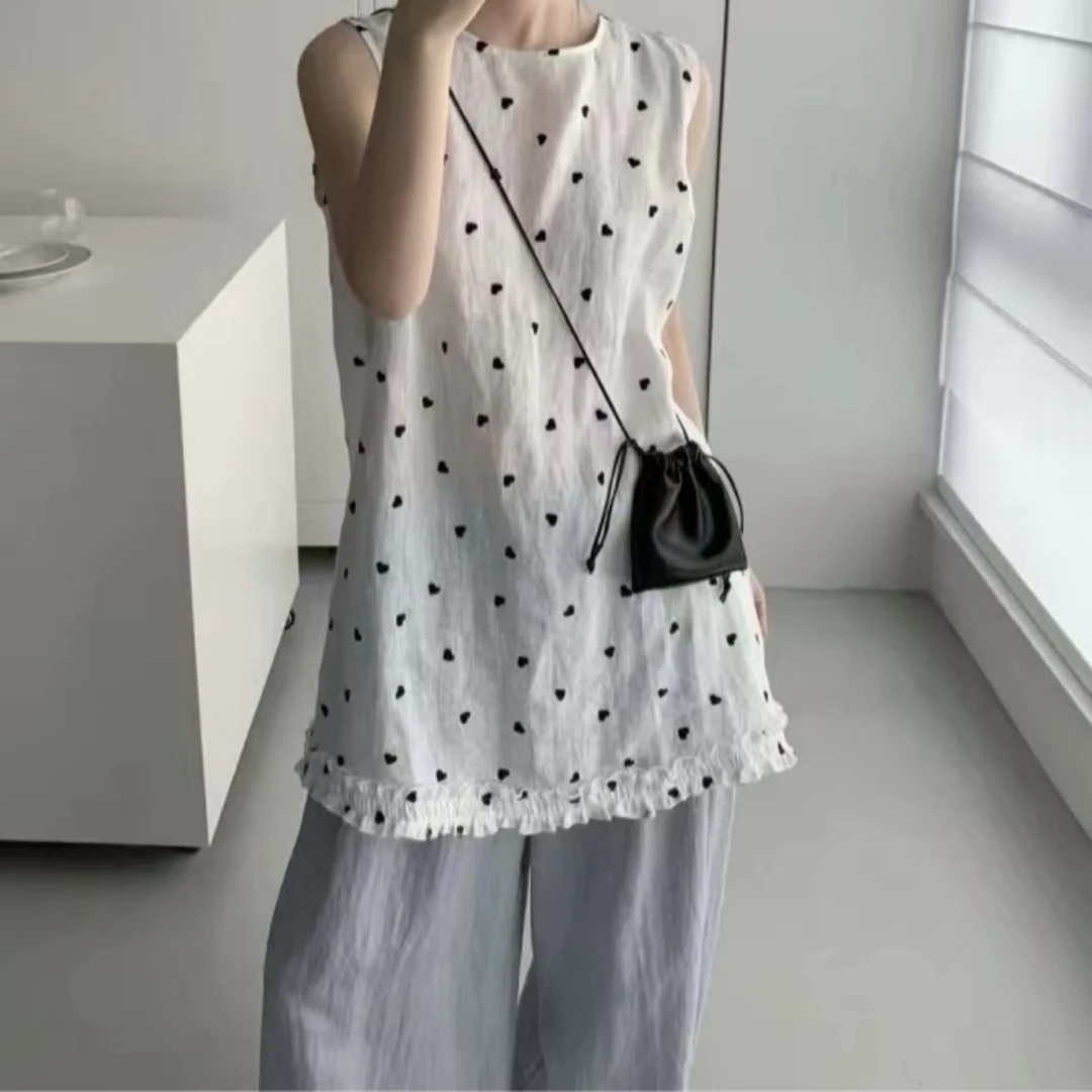 Manmi 木耳边拼接爱心播点麻料无袖上衣  348