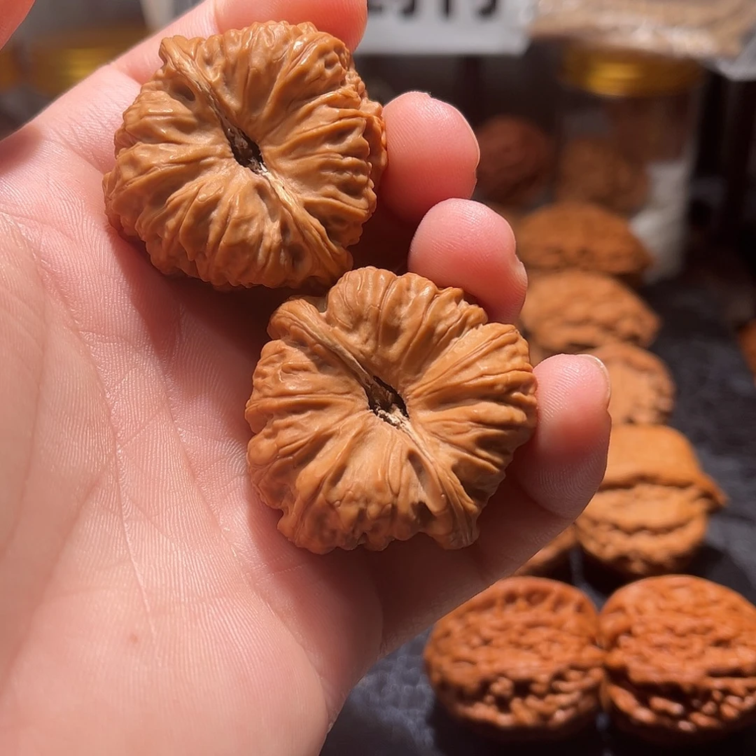 文玩核桃吊坠福利全品平谷凹底