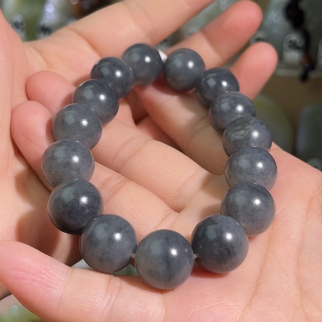 晓***麒未镶嵌手串和田玉