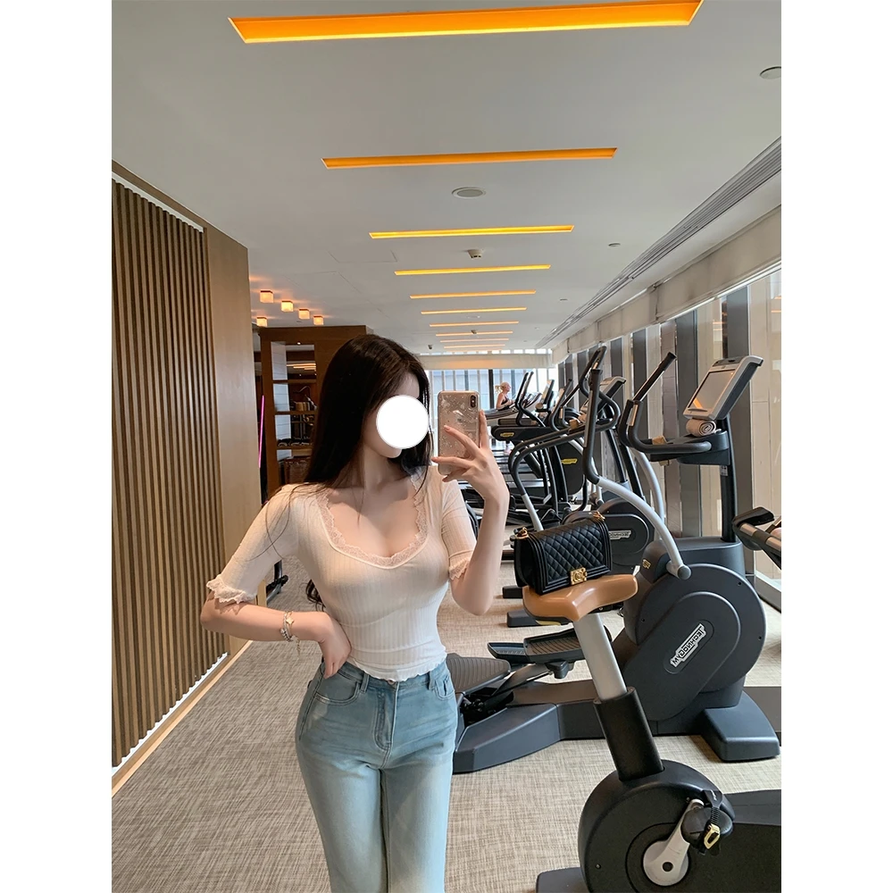 极简系列 法式蕾丝舒适百搭上衣夏季中袖纯欲风气质修身针织T恤女