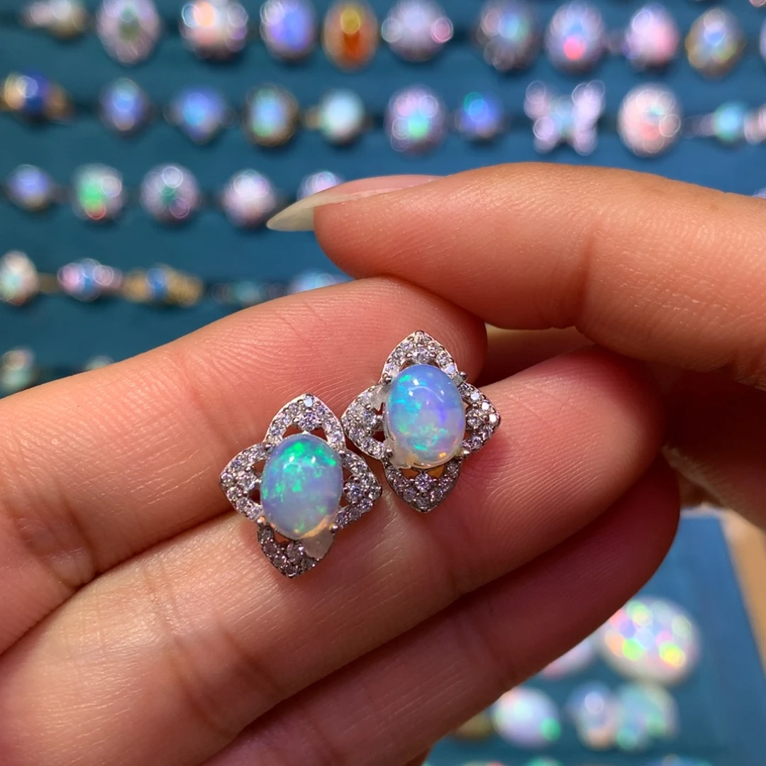 欧泊银S925镶嵌耳饰款