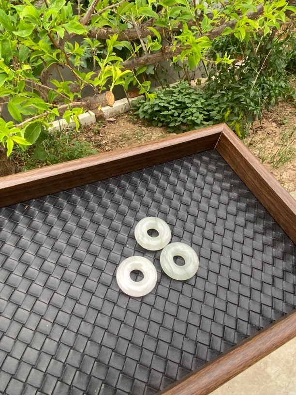 新疆天然天山翠镯心料甜甜圈带绳（多样性发其一）