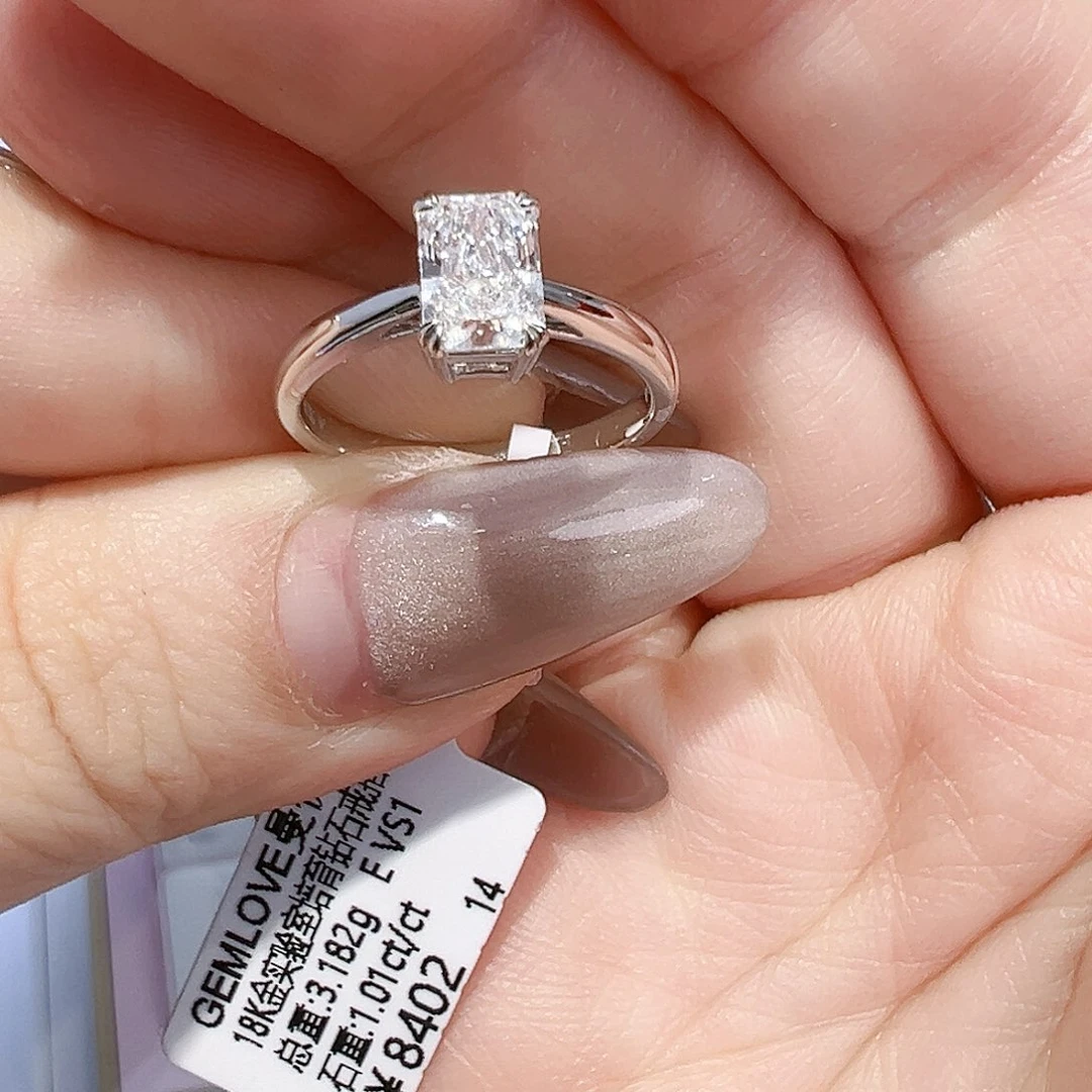 实验室培育钻石18K金镶嵌