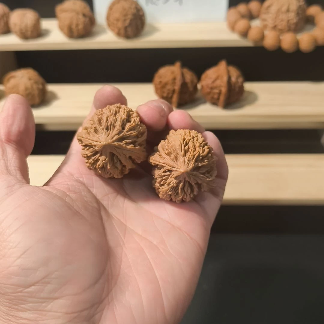 吊坠文玩核桃37九龙筋