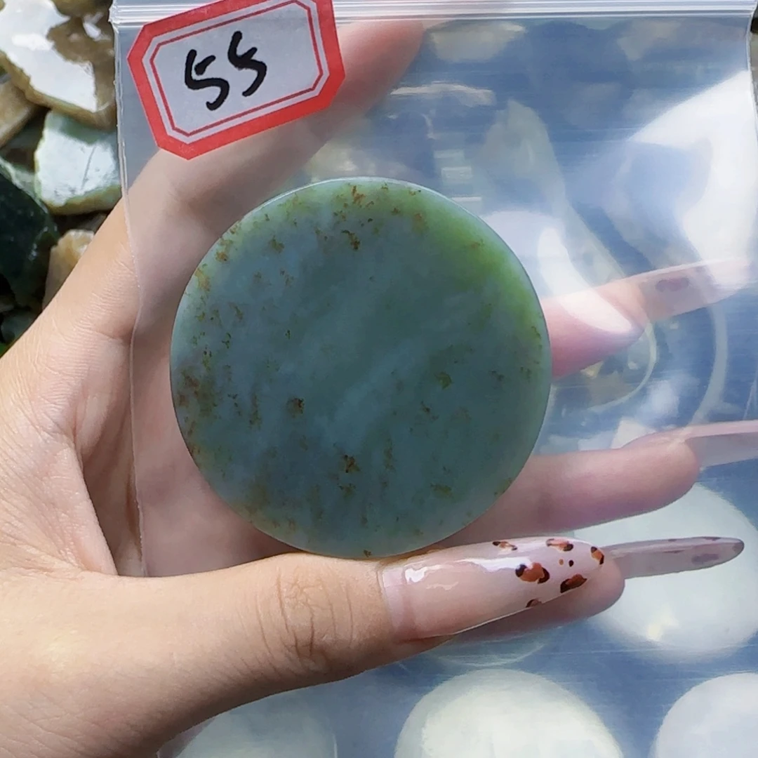 和田玉未镶嵌珠宝半成品