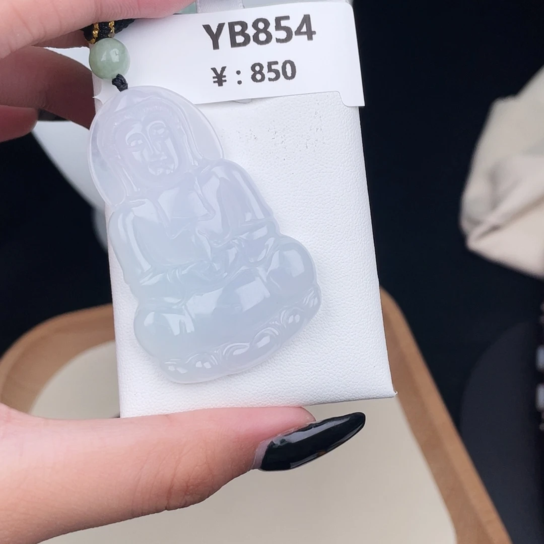 翡翠未镶嵌颈饰YB854