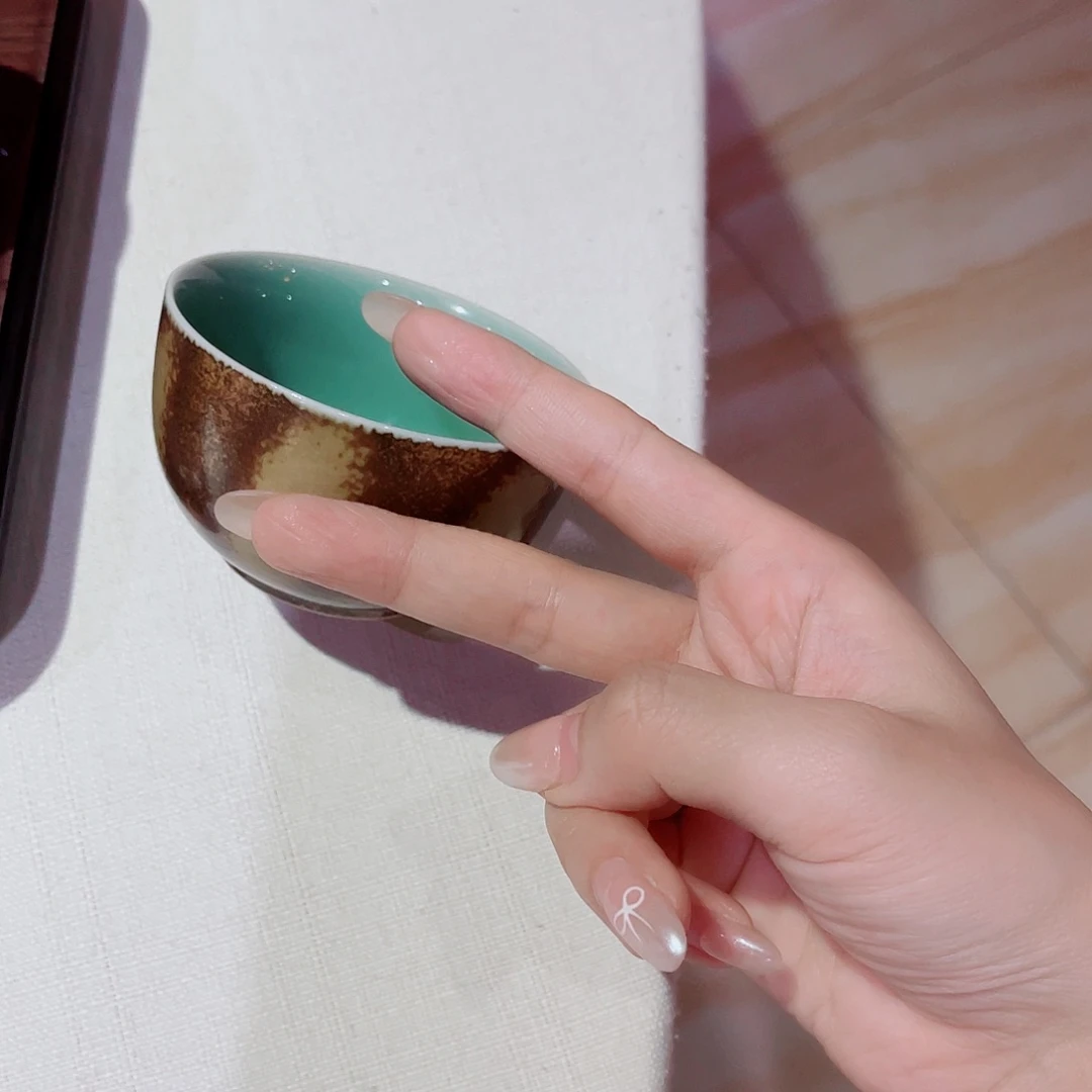 青瓷哈哈哈哈哈哈哈哈