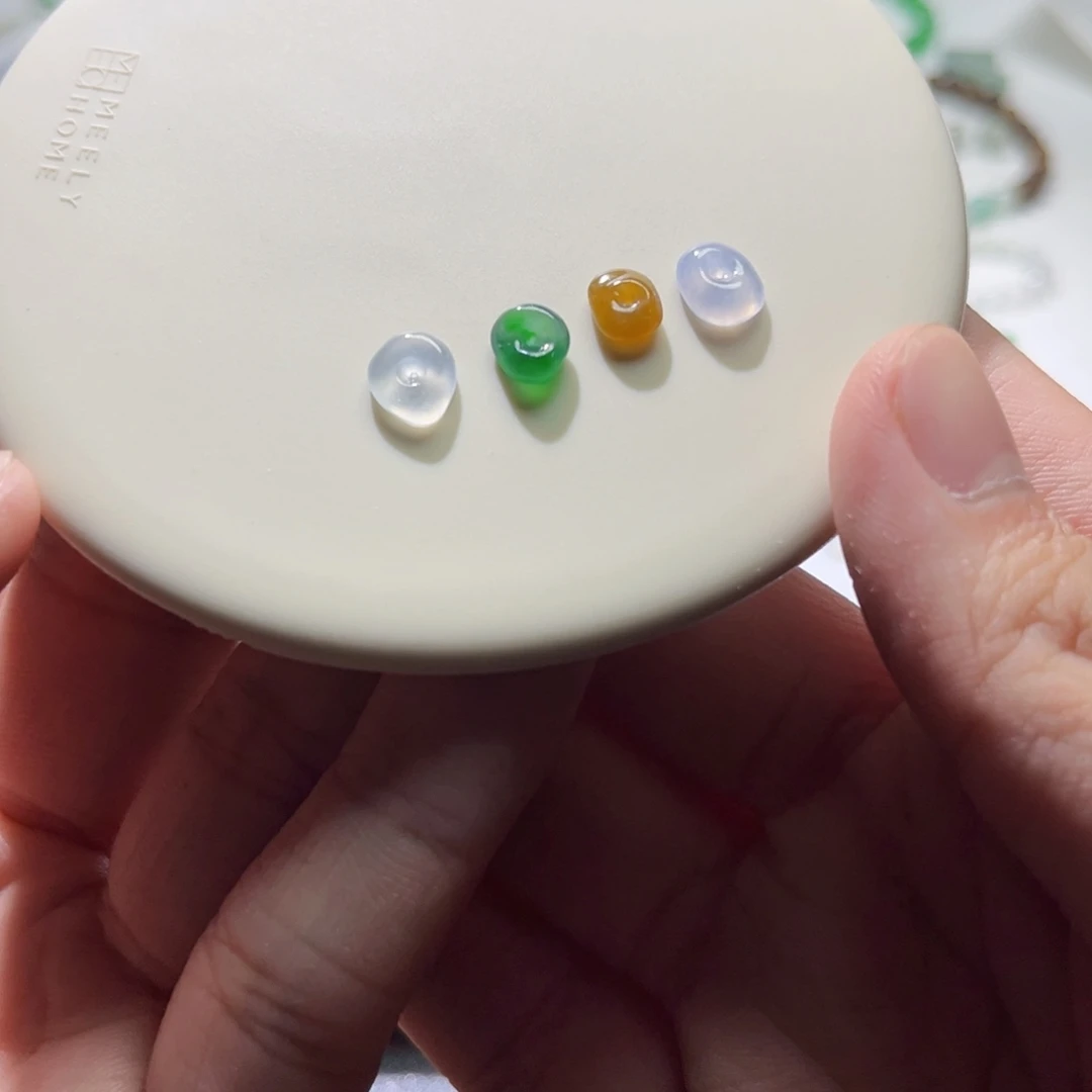 散珠翡翠裸石4颗风生水起