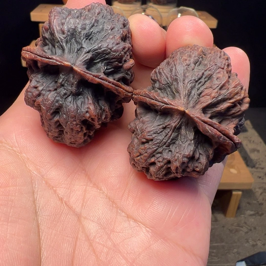 文玩核桃把件苍山神鹰46mm