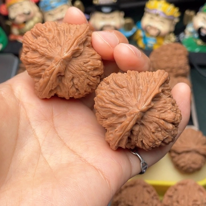 吊坠文玩核桃@**?44尺正三角万字纹655