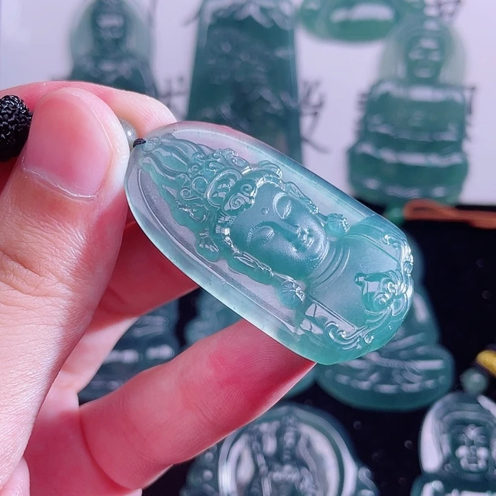 翡翠未镶嵌颈饰9999999999