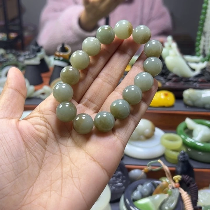 未镶嵌手串和田玉